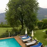 Villa Paradise *