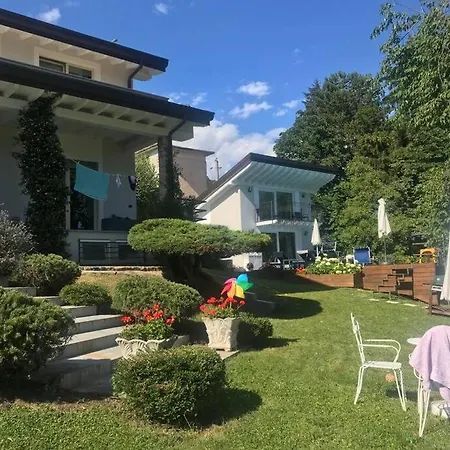 Villa Paradise *