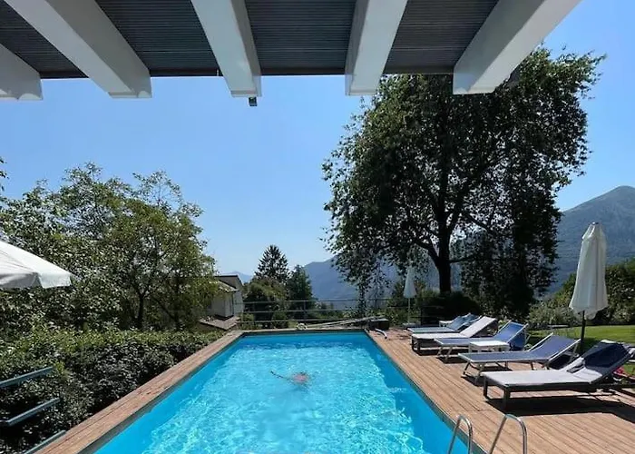 Villa Paradise Esmate